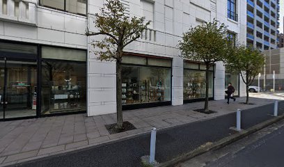 EYEVANバーニーズニューヨーク 横浜店