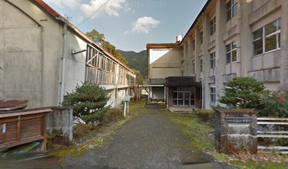 小林市立内山小学校跡