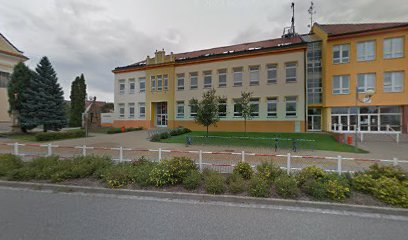 Základní Škola