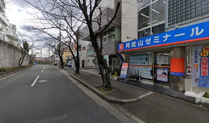 （株）ヤサカ 北大阪営業所