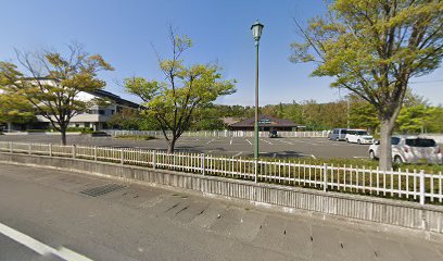 大槻公園体験学習施設(子供の遊び場)
