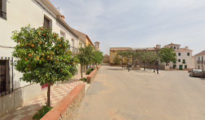 Atracción turística - Plaza dеl Pilar - Ácula