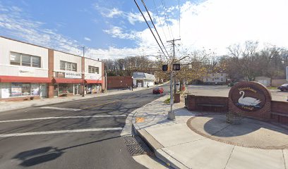 Woodlawn VIllage Parking Lot