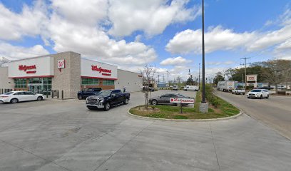 COVID-19 Drive-Thru Testing at Walgreens