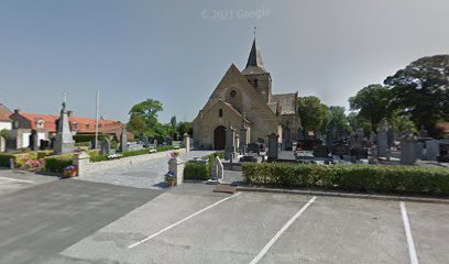 Église catholique Saint-Mathias d'Eringhem et son Cimetière