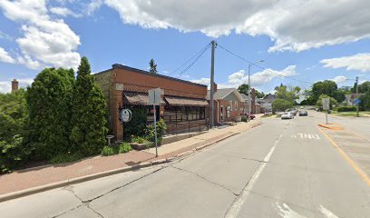 Downtown Family Dental: Porter Lawrence T DDS