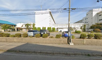 新潟県立村上高等学校 保健室