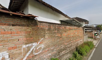 Makam Mbh Cirebon ( Eyange Wahid Suromenggolo)