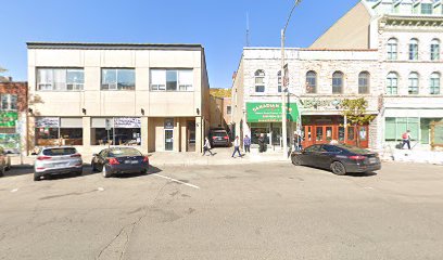 84 Macdonell St Garage