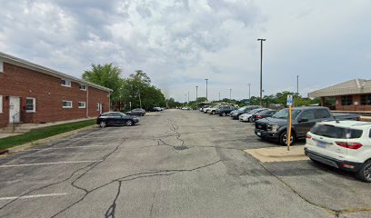 Villa Park Metra Station South Lot