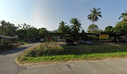 Surau Kampung Ulu Lenggong