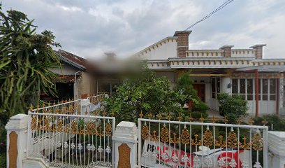 RUMAH AINK TUKANG CENGEK