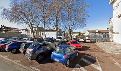 Place Saint-Vivien Parking