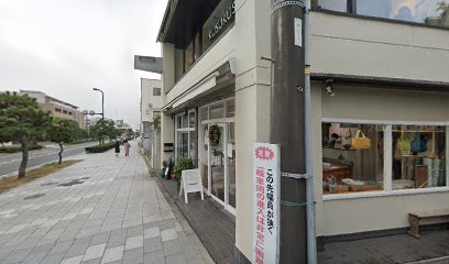 チェックアンドストライプ 鎌倉店