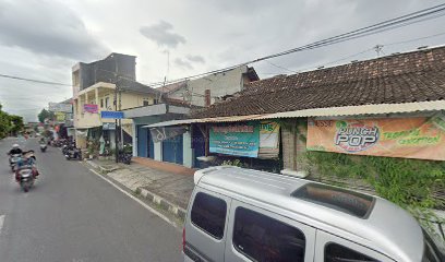 Soto Daging Sapi Dan Soto Ayam Lik Mie