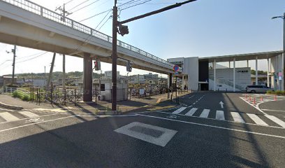 市営鴨方駅南駐輪場