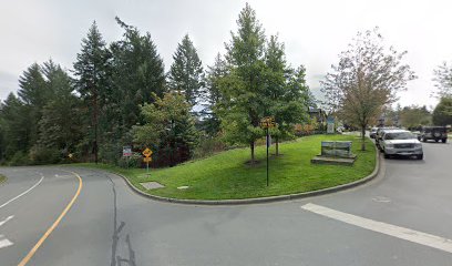 Echo Valley Drive Playground and Off-Leash Area