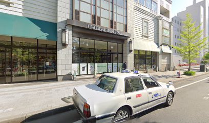 オリーブオイル市場 マルヤマクラス店