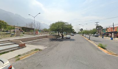 Plaza Cumbres