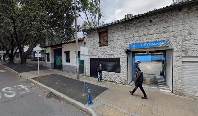 Gimnasio - Universidad Central