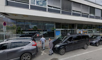 Hertz Autovermietung - Innsbruck Airport