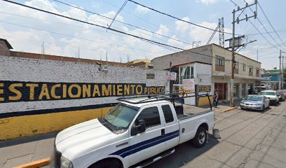 Estacionamiento Revolución