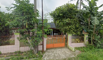 Makam Wakaf Keluarga H. idris Cemgkareng