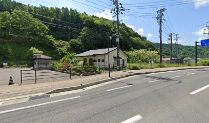 川原橋通り町内会館