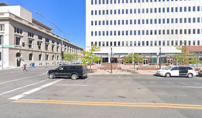 Lincoln Plaza Parking