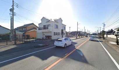 BASS-STOP （バス・ストップ）