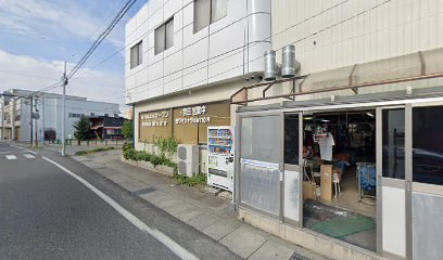 まるやまクリーニング本店工場