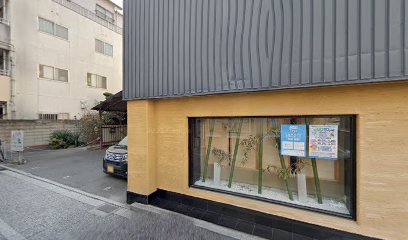 ナチュラル眉とマツパ専門店フリルナチュール岡山店