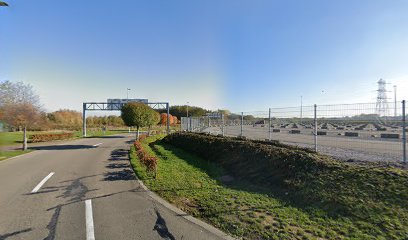 Vliegveld Charleroi ingang expres parking