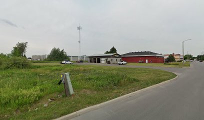 Lamoureux Auto Centre Inc