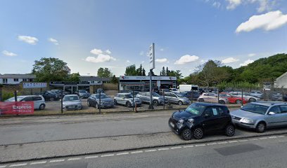 Holte Auto Center v/ Axel Bo Kristensen