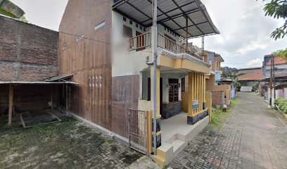 Homestay Ade