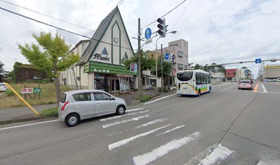 （株）畠山楽器 ミュージックセンター