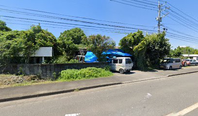 シラガサワ自動車鈑金塗装工場