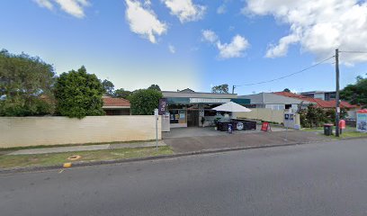 Amazon Hub Counter-Bourke Road Store