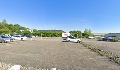 Mitarbeiter Parkplatz/Kein Kundenparkplatz