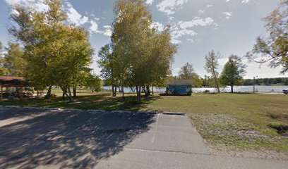 Ross Lake City Park-sand volleyball court