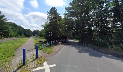 Bay Colony Rail Trail - Fisher St. Trailhead