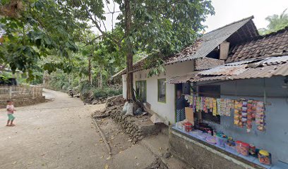 Tempat Pemakaman Desa Karangsari