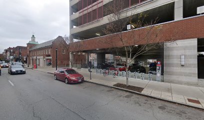 Red Bike Station: McMillan St & Clifton Ave