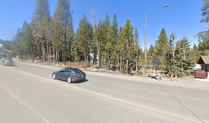 Olympic Valley Rd at 7-11 Driveway (Shelter)