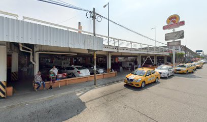 SITIO DE TAXI PLAZA CRISTAL