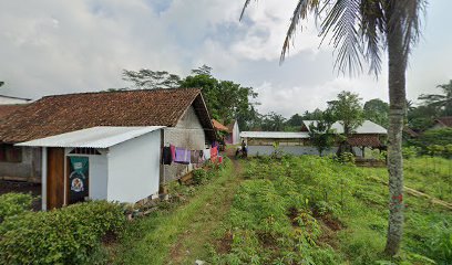 Pangkas rambut kemod