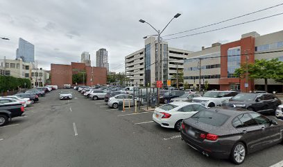 202-228 E Post Rd Parking