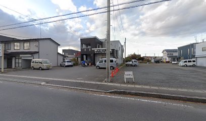 （有）デーリー東北岡田新聞店