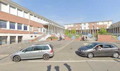 Lycée Louis PASTEUR